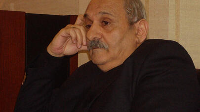 Nazirlik Mobil Babayevin vəfatı ilə bağlı nekroloq yaydı