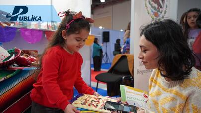 Kitab içində gözəlləşən insanlar - Bakıdakı böyük sərgidən REPORTAJ 