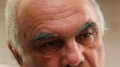 Gərək inqilab edəsən - 73 yaşlı bəstəkar