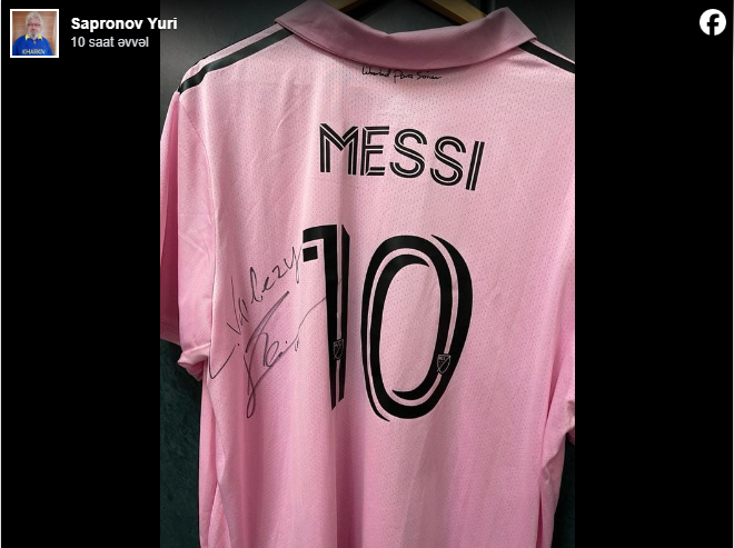 Messi imzalı formasını Zalujnıya göndərdi - FOTO 2 Messi imzalı formasını Zalujnıya göndərdi - FOTO