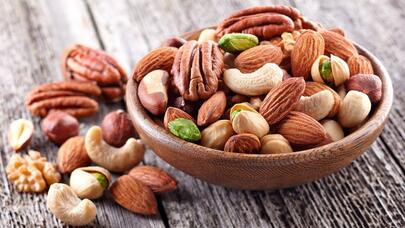 Yuxu üçün zərərli və faydalı qidalar