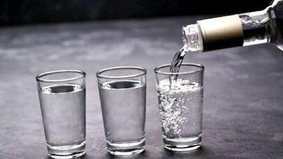 Bu içki insanı məzara aparır