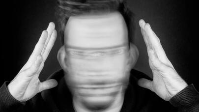 Covid-19-un son variantı narahatlıq yaratdı: "Buzlu şüşə" qayıtdı