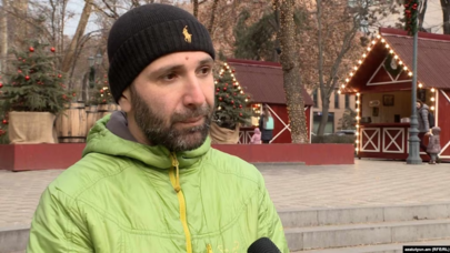 İrəvanın "GEY SEVGİSİ": Rusiyadan qaçan cinsi azlığa sığınacaq verildi - FOTO