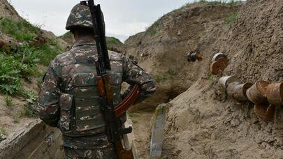 Ermənistanın xeyli sayda hərbçisi qeyri-döyüş şəraitində öldü