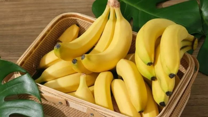 Min bir dərdin dərmanı banan - Hər gün 1 ədəd yesəniz...