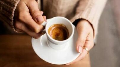 Səhərlər qəhvənizə bu ədviyyatdan əlavə edib için! -  1 həftədə 3 kq arıqladan üsul