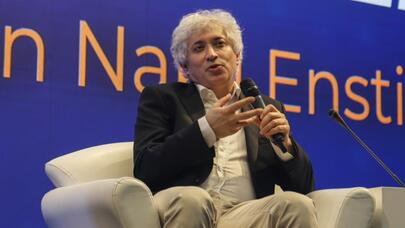 Məşhur professordan baş-beyin transplantasiyası ilə bağlı sensasion açıqlamalar