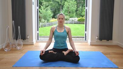 Bu məşq müstəsna olaraq hər kəs üçün faydalıdır