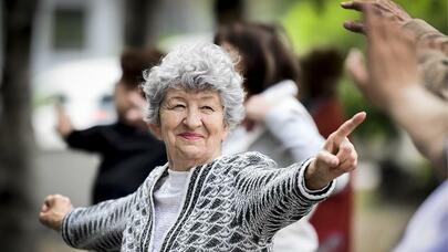 10 saniyə bir ayaq üstündə qala bilirsinizsə, deməli...