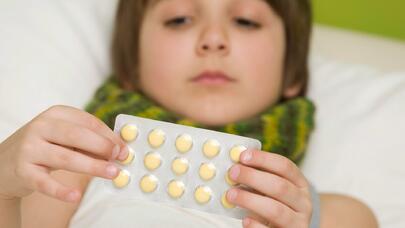 Valideynlərə xəbərdarlıq - Uşaqlarınızı bu dərmanlarla "zəhərləməyin"