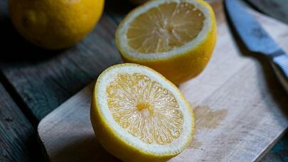 30 qəpiklik limon görün nələrə qadirdir