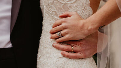 Gəlin toyunda tverk etdi -  VİDEO