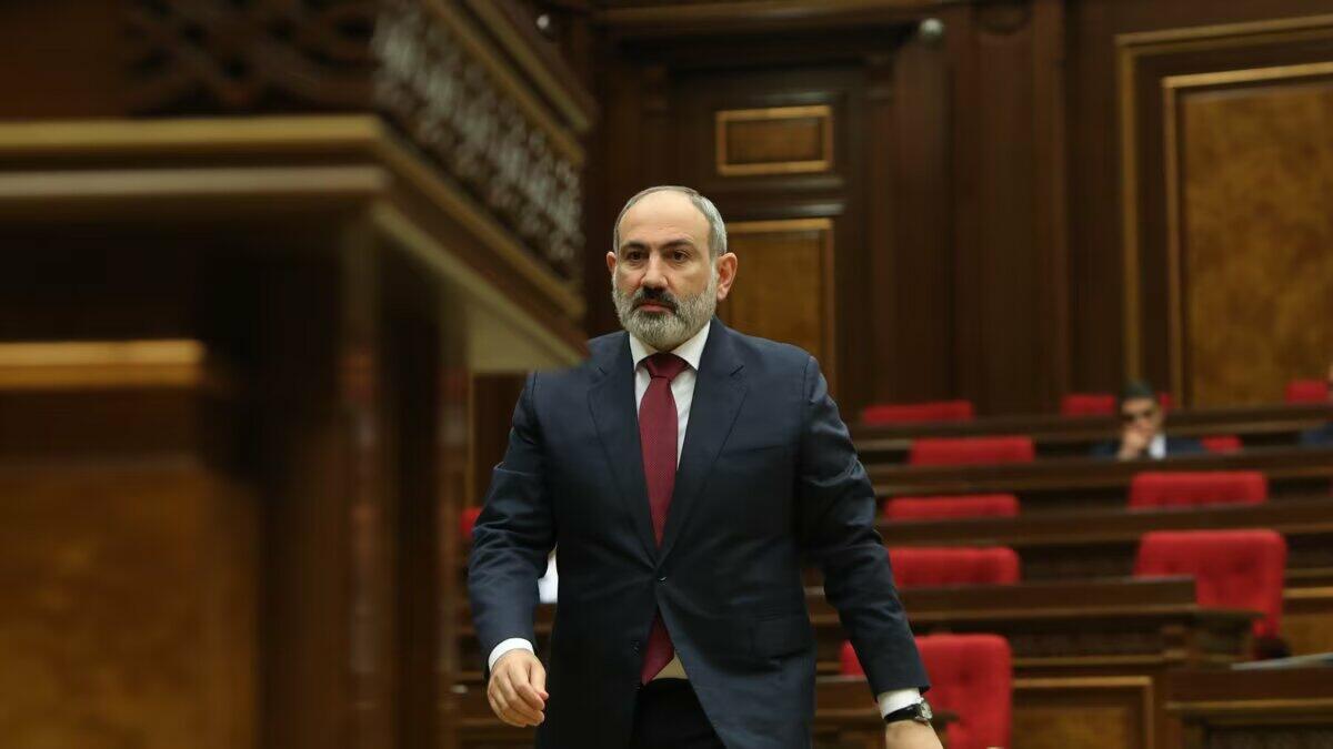 Ermənistan parlamenti mühasirəyə alınacaq – mayın 21-də Nikolu devirə bilərlər?