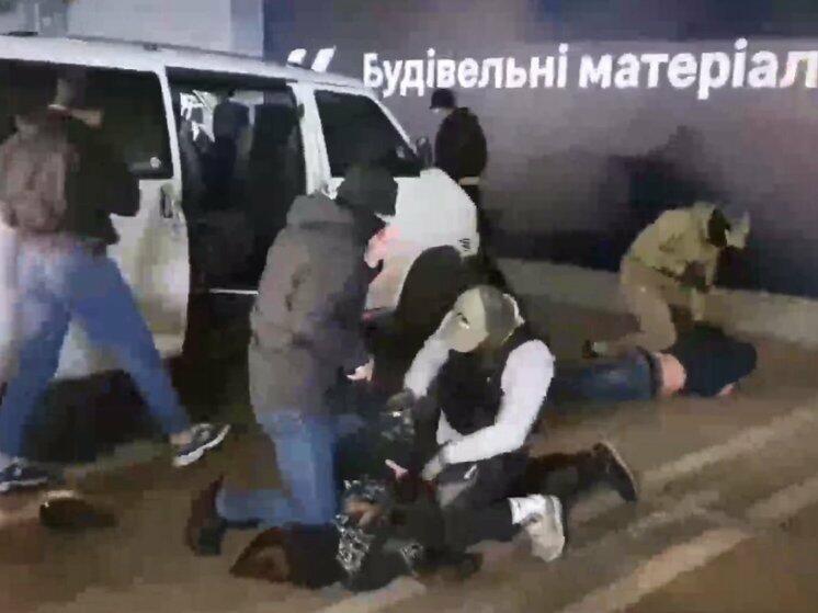 Kiyevdə planlaşdırılan terror aktlarının təfərrüatları açıqlandı: Çay qutusunda bomba
