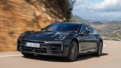 Xanım fanatı azərbaycanlı müğənniyə "Porsche" bağışladı -  VİDEO