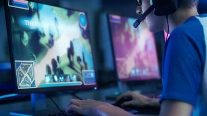 Video oyunlar bu xəstələrdə diqqəti gücləndirir, motivasiyanı bərpa edir