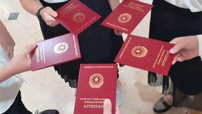 3 320 nəfər məktəbi fərqlənmə attestatı ilə bitirib
