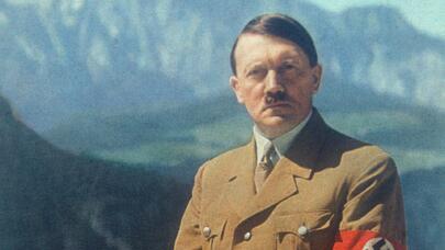 Hitlerin doğulduğu ev polis məntəqəsinə çevrildi - FOTO