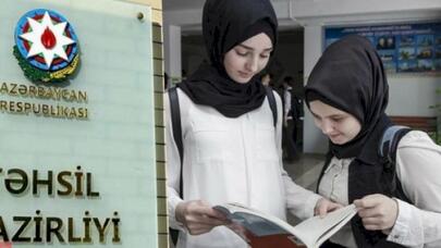 Hicablı müəllimləri imtahanda qəsdən kəsiblər? - Açıqlama 