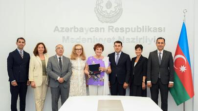 Mədəniyyət Nazirliyində Tamara Sinyavskaya ilə görüş oldu - FOTO