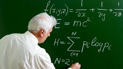 Azərbaycanda universitetlərdəki professor-müəllim heyətinin sayı açıqlandı