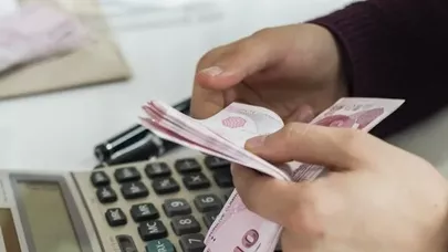 Məşhur aparıcı görün nə qədər maaş alır - FOTO