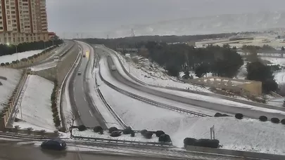 Buzlaşmaya görə bağlanan yol açıldı - YENİLƏNDİ