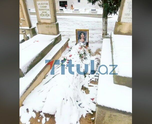 Çimnaz Sultanovanın məzarı... - FOTO 3 Çimnaz Sultanovanın məzarı... - FOTO