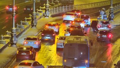 Bakıda qəzalar baş verdi: bu yollarda tıxac yarandı - FOTOLAR