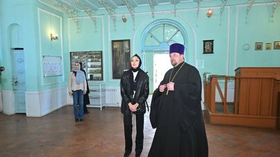 Mehriban Əliyeva Rus Pravoslav kilsəsində - FOTO