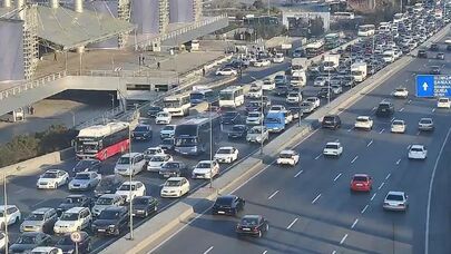 Paytaxtın əsas yolları keçilməz oldu - SİYAHI