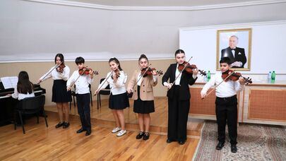 Gəncədə Uşaq İncəsənət Festivalının məlumatlandırma görüşü keçirildi - Foto