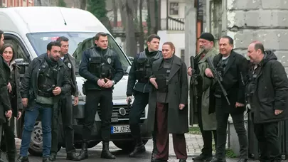 “Arka Sokaklar”da sürpriz sima: görün o kimdir - FOTO