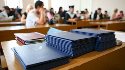 Xaricdə təhsil vədi verən şirkətlərlə bağlı müraciət