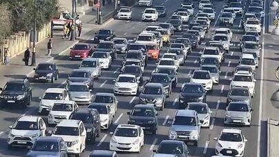 Paytaxta aparan yollar keçilməz oldu - SİYAHI