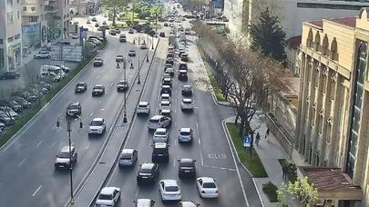 Paytaxt yolları yenə keçilməz oldu - SİYAHI