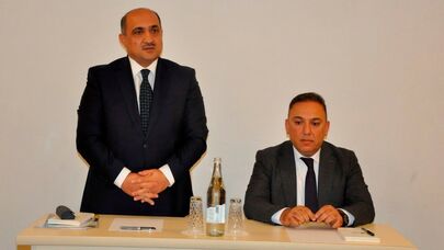 Yeni rektor kollektivə təqdim edildi