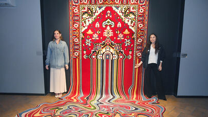 Leyla Əliyeva və Arzu Əliyeva Beynəlxalq Xalça Festivalını ziyarət etdilər - FOTO