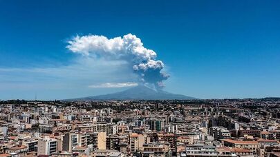 Etnanın püskürməsindən sonra yaranan MÖHTƏŞƏM GÖRÜNTÜLƏR