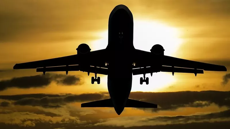 Krımda dəhşətli TƏYYARƏ QƏZASI - 29 nəfər həlak oldu