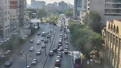 Paytaxt yolları keçilməz oldu - SİYAHI