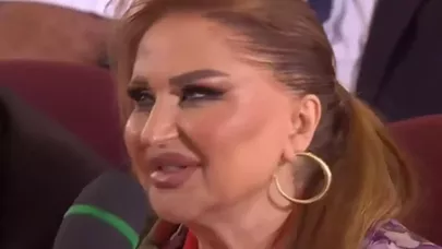 Xalq artistinin canlı yayımda halı dəyişdi - VİDEO
