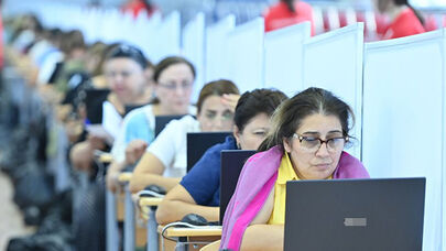 2006 müəllim keçid balını toplaya bilməyib - Nazirlik