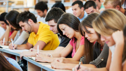 Prezident sərəncam imzaladı -  Ali təhsildə yeni mərhələ başlayır