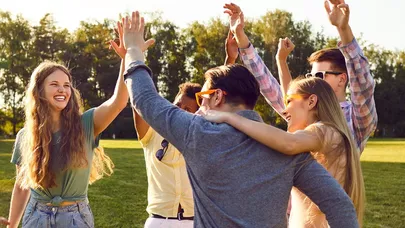 Ən enerjili 3 bürc: İnsanları maqnit kimi özlərinə çəkirlər