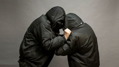 Əri ölmüş qadınla münasibət qurmaq istəyən oğlana dəhşətli cəza: "Taxta ilə..."