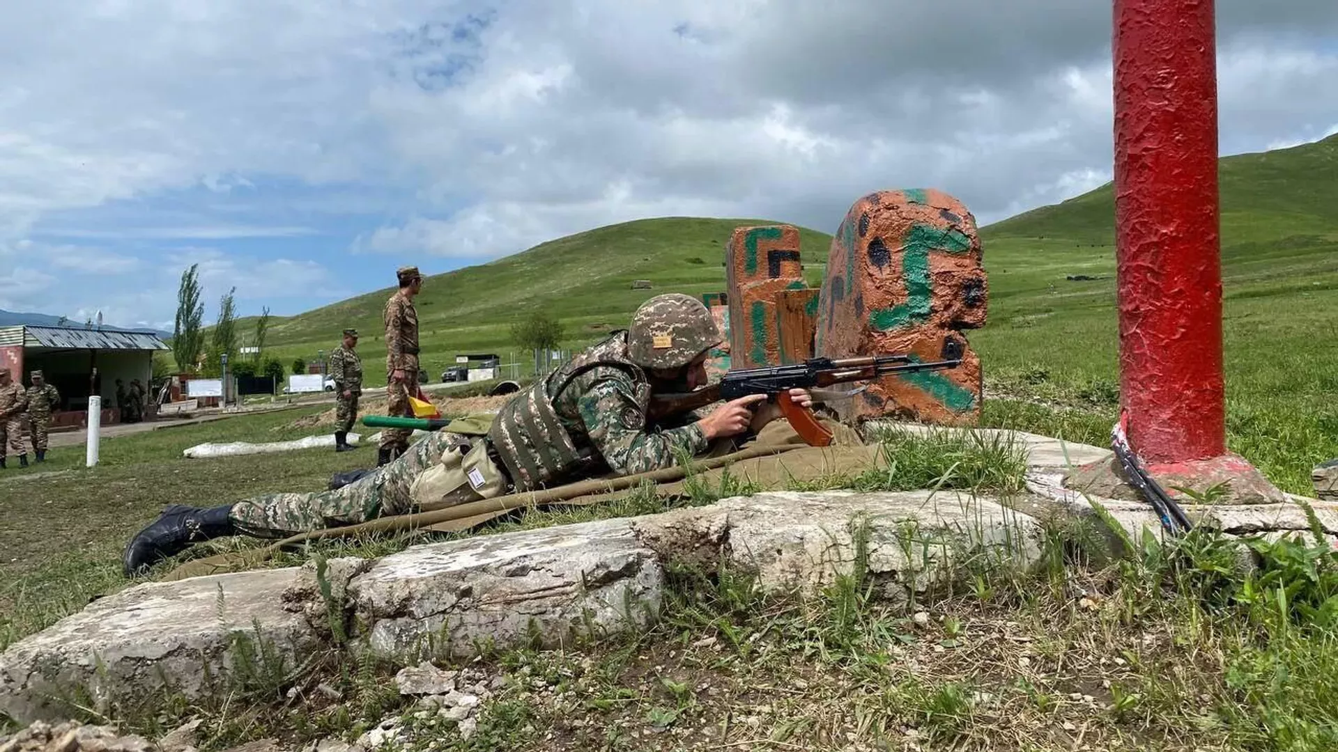 Bakı ilə sülh sazişinin paraflanması İrəvanı buna məcbur etdi