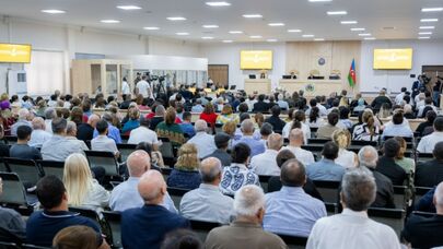 Arayikgilin məhkəməsi: zərərçəkənlər ifadə verdi