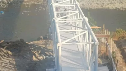 İran Ermənistana daha bir körpü hədiyyə etdi